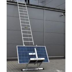 Schrägaufzug mit Wagen für Photovoltaik-Module Schrägaufzug mit Wagen für Photovoltaik-Module