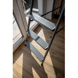 HOME-Stahlleiter 6 Stufen 125 KG HOME-Stahlleiter 6 Stufen 125 KG