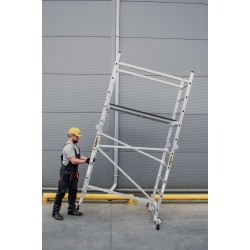 Mobiles Aluminiumleitergerüst IKAR