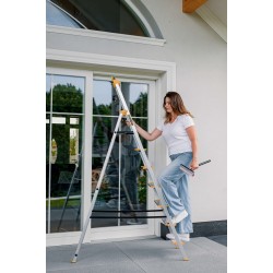 Einseitige Aluminiumleiter mit 7 BREITEREN Stufen, MAX 150 KG Einseitige Aluminiumleiter mit 7 BREITEREN Stufen, MAX 150 KG