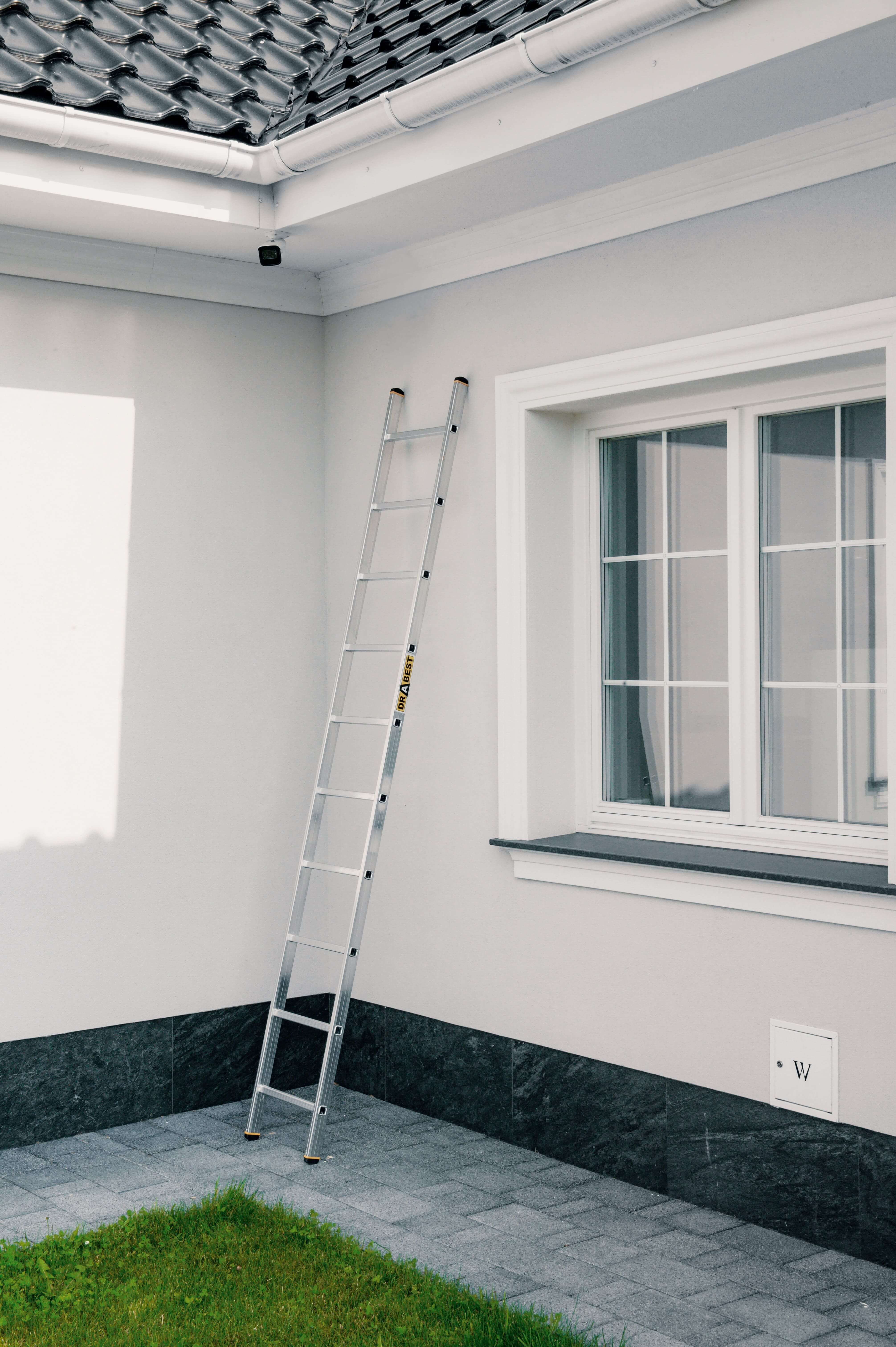 Drabest_0015-min (1).jpg