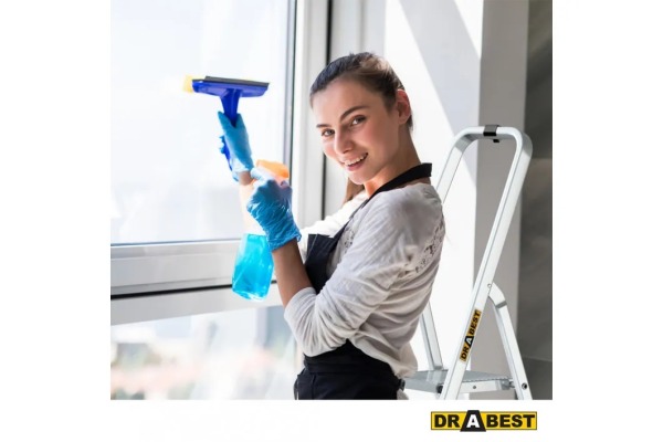 Welche Leiter ist die beste Lösung zum Fensterputzen?